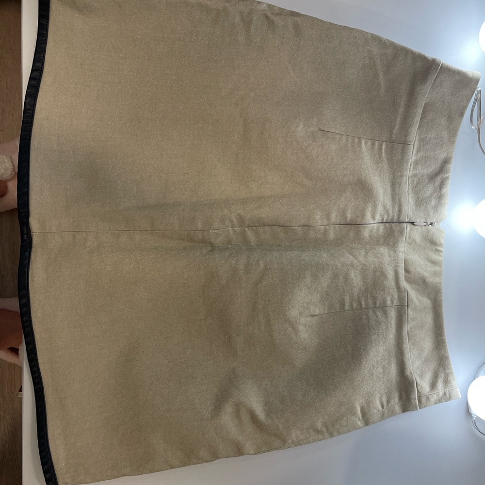 I have a bunch of different skirt to mix with t-shirt or shirt or tank top.
